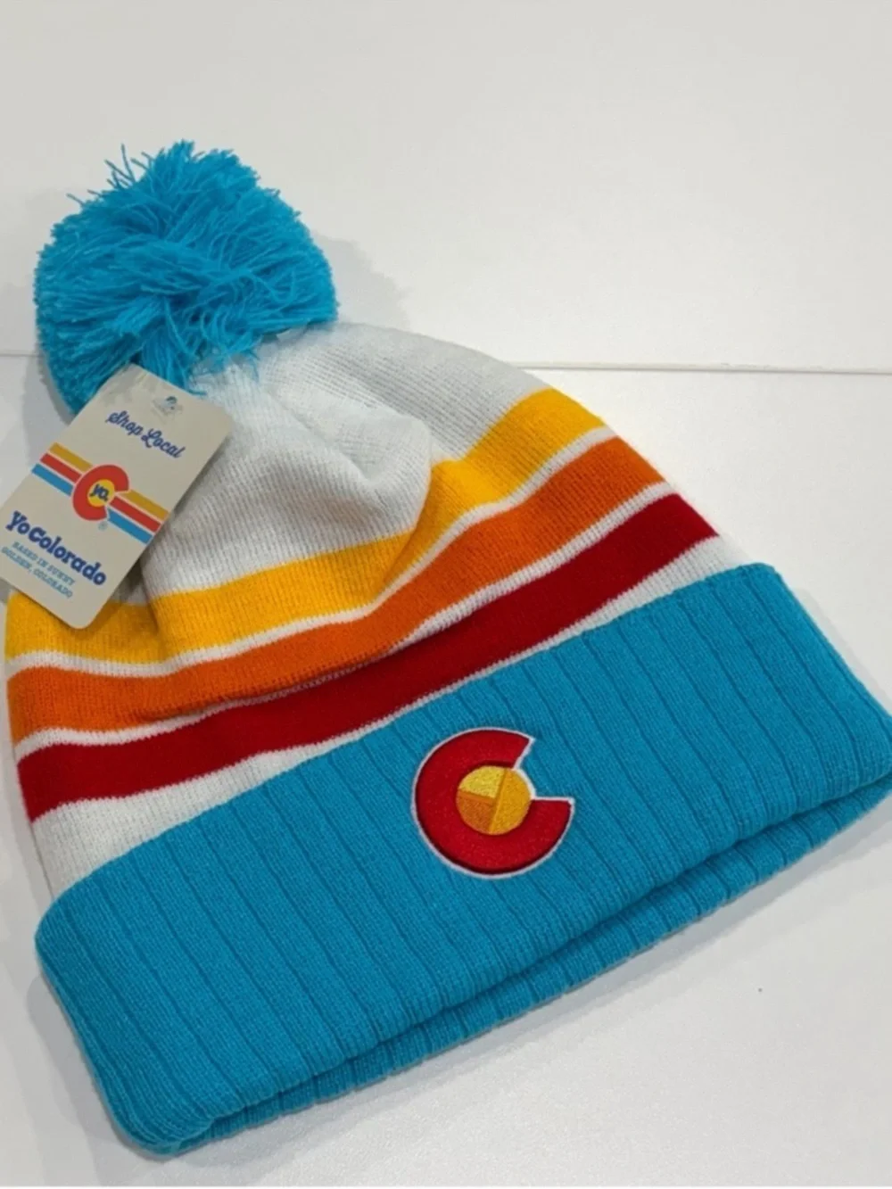 YoColorado Adult Fader Beanie Winter Hat Colorado White Blue NWT Soft Acrylic